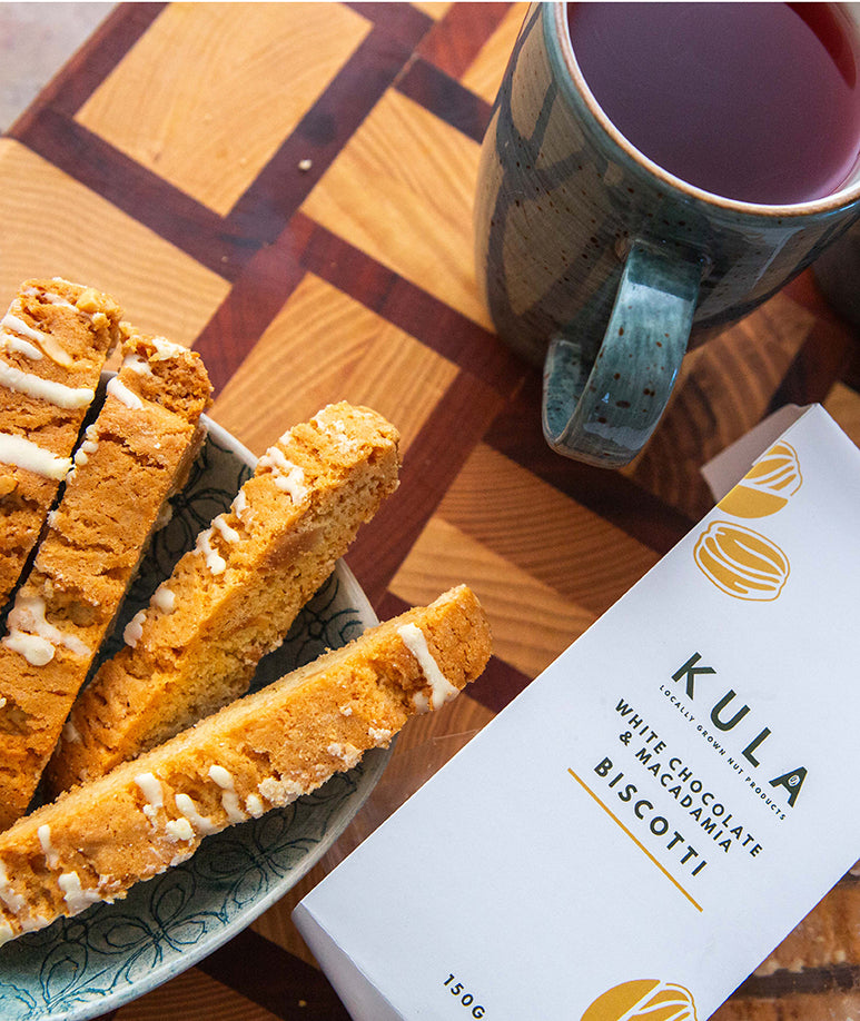 Macadamia nut and White Chocolate Biscotti